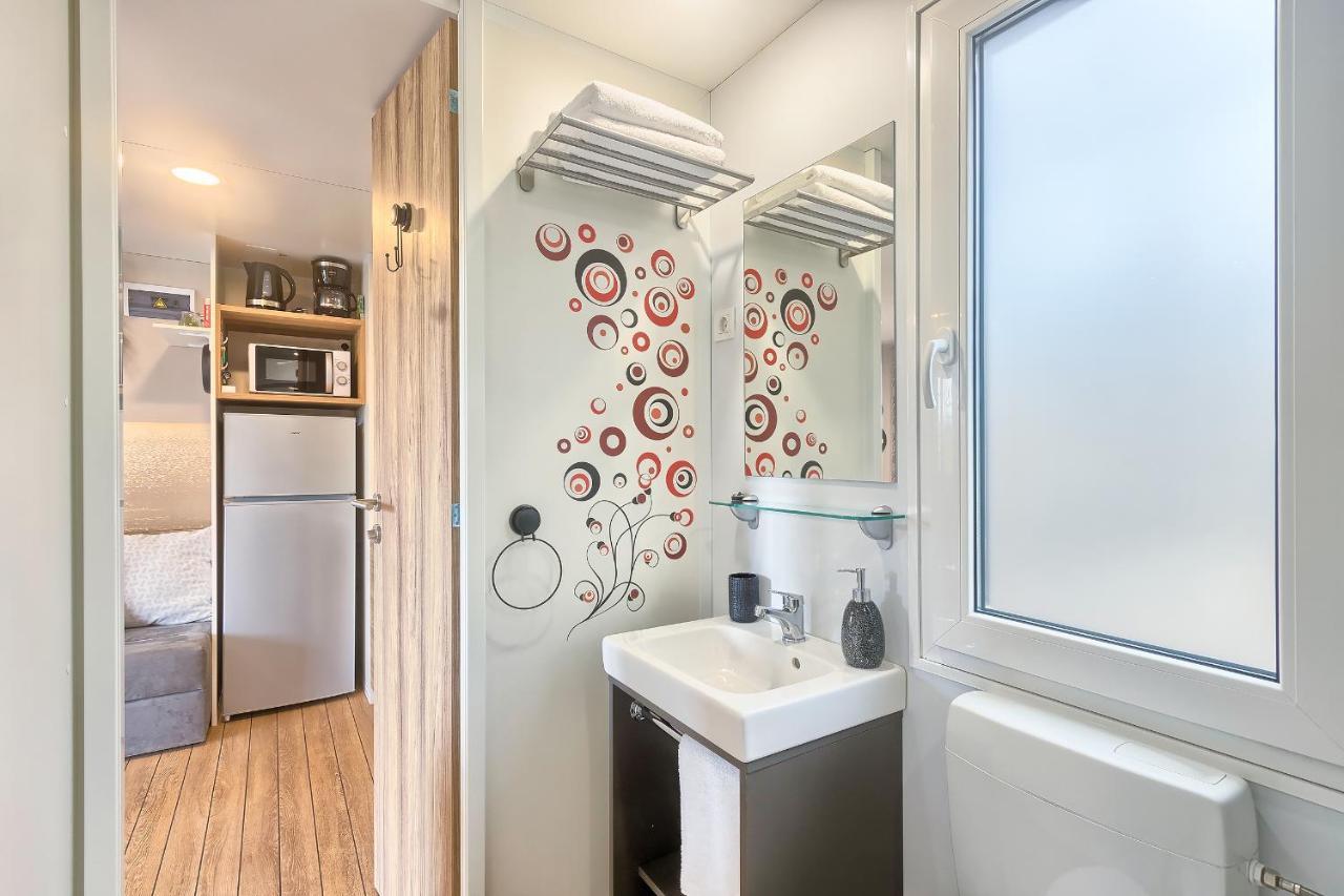 Total Escape Mobile Home Nera Camp Porton Biondi Rovinj Eksteriør bilde